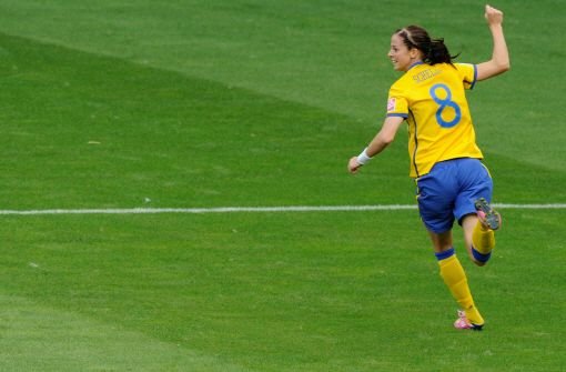 Sie gehört zu den besten Stürmerinnen der Welt: Schwedens Lotta Schelin ist in ihrer Heimat längst ein Superstar. Im laufenden Turnier ... Foto: dpa