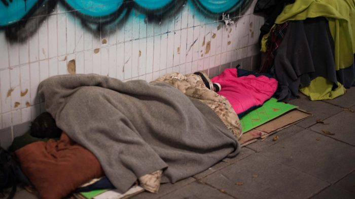 200 Schlafsäcke für Obdachlose