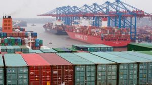 Container am Hamburger Hafen. Die Russland-Exporte brechen auch in Baden-Württemberg ein Foto: dpa