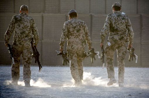 Abzug? Die Nato debattiert gerade darüber, ob der Einsatz in Afghanistan noch einmal kurzzeitig verlängert werden soll. Foto: dpa/Michael Kappeler