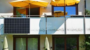 Stadt verschenkt Solaranlagen für den Balkon