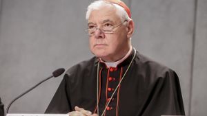 Vatikan untersagt Verstreuen der Asche Verstorbener