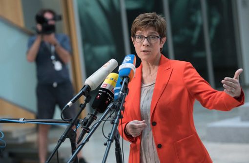 CDU-Chefin Annegret Kramp-Karrenbauer steht parteiintern in der Kritik. Foto: dpa