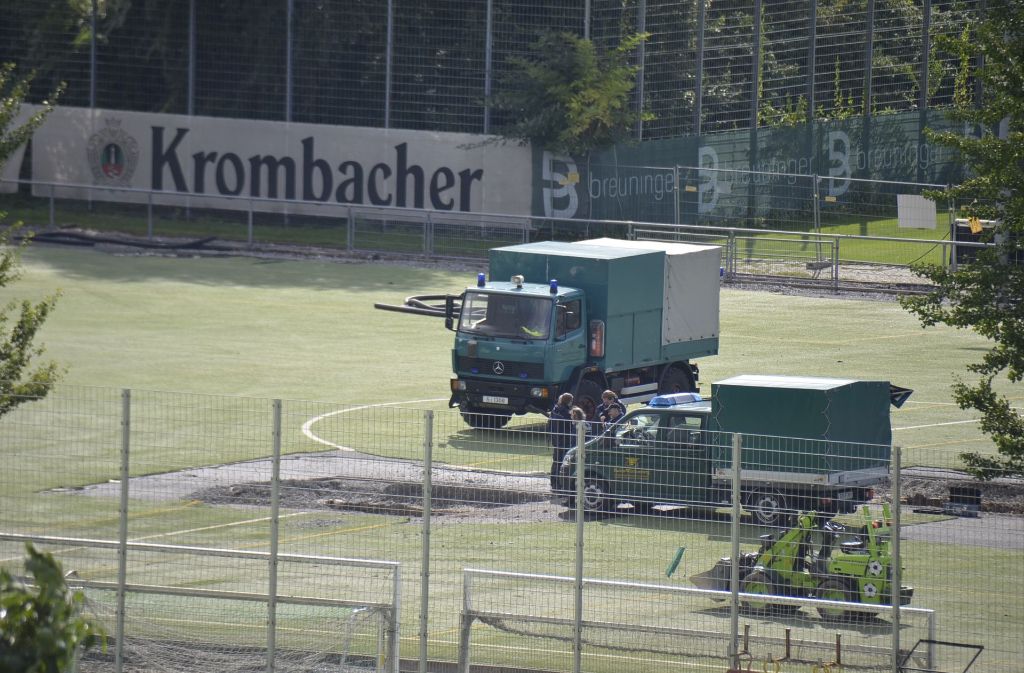 Bei den Umbauarbeiten auf dem Trainingsgelände des VfB Stuttgart wurde eine Fliegerbombe gefunden. Foto: Andreas Rosar Fotoagentur-Stuttg