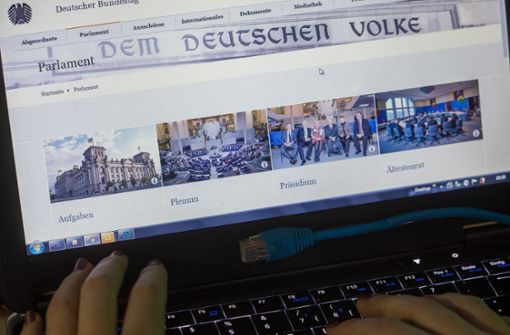 Unbekannte haben persönliche Daten und Dokumente von hunderten deutschen Politikern veröffentlicht. Foto: dpa-Zentralbild