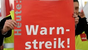 Die deutschen Post-Zusteller wollen wieder streiken.  Foto: dpa