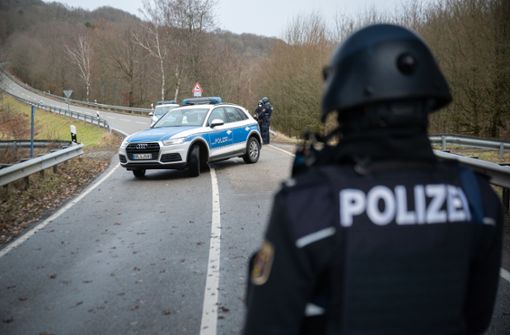 Ende Januar waren ein 29 Jahre alter Polizeikommissar und eine 24 Jahre alte Polizeianwärterin bei Kusel erschossen worden. Foto: dpa/Sebastian Gollnow