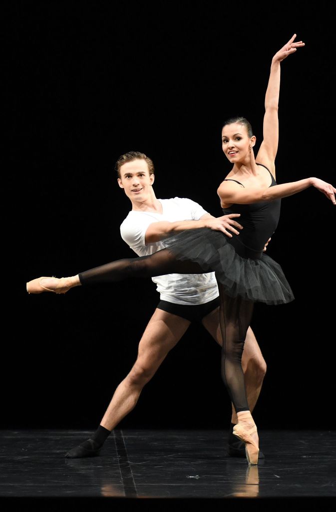 Theophilus Vesely und Barbara Melo Freire in „Ballet 102“