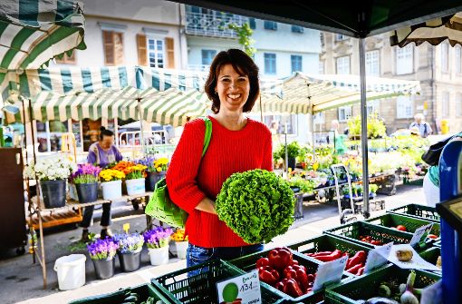 Auf dem Markt kauft Stephanie Reinhold gerne ein. Foto: Lena Lux