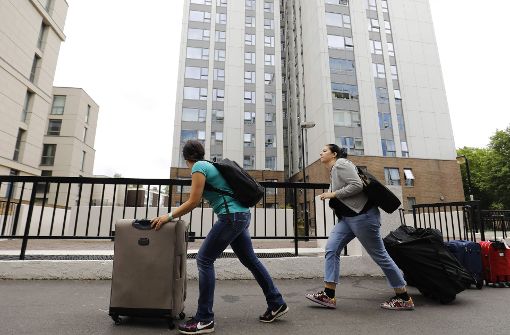 Viele Londoner haben in den vergangenen Tagen ihre Wohnungen in Hochhäusern verlassen. Foto: AFP