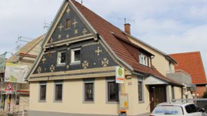 Das ehemalige Gasthaus  an der Mannspergerstraße  steht zum Verkauf. Foto: Holowiecki