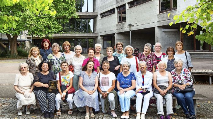 Warum  23 Frauen mit 50 Jahren Verspätung ihr Abi feierten