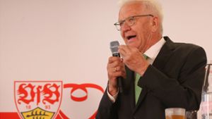 Kretschmann mit Spitze gegen VfB – Wehrle nimmt den Ball auf