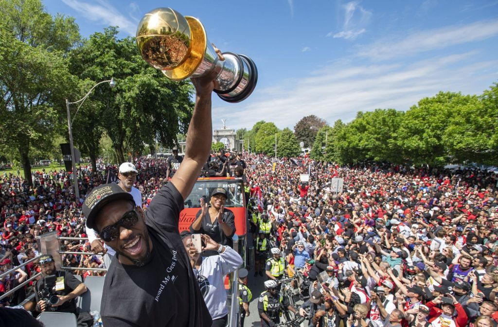 In Toronto wurde gefeiert was das Zeug hält: Die Toronto Raptors holten sich den NBA-Titel. Foto: AP