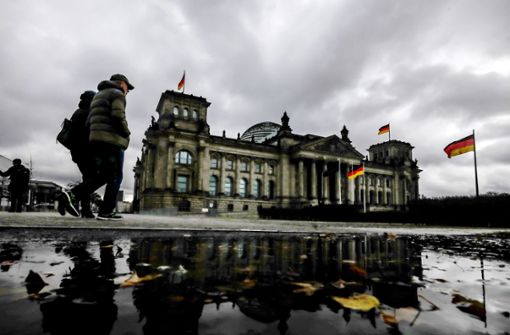 Bis zum 12. Januar soll klar sein, ob es erneut eine Große Koalition im Bundestag gibt. (Symbolfoto) Foto: dpa