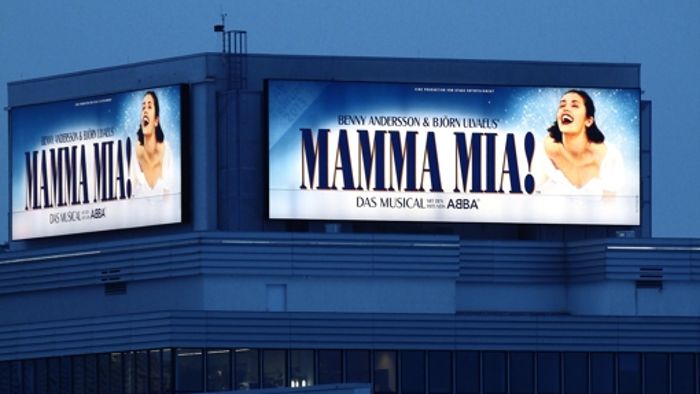 Die Strahlkraft  von Mamma Mia erregt nicht nur Freude