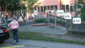 An der Internationalen Schule in Degerloch gibt es eine Kiss-and-Go-Zone. Foto: Archiv Bürkle
