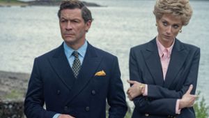 In der fünften „The Crown“-Staffel spielt Dominic West Prinz Charles und Elizabeth Debicki Prinzessin Diana. Foto: Netflix/Keith Bernstein