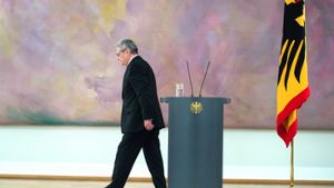 Wer folgt Joachim Gauck, wenn er im Februar geht? Im Gespräch sind bekannte Namen – und ein Geheimtipp. Foto: dpa