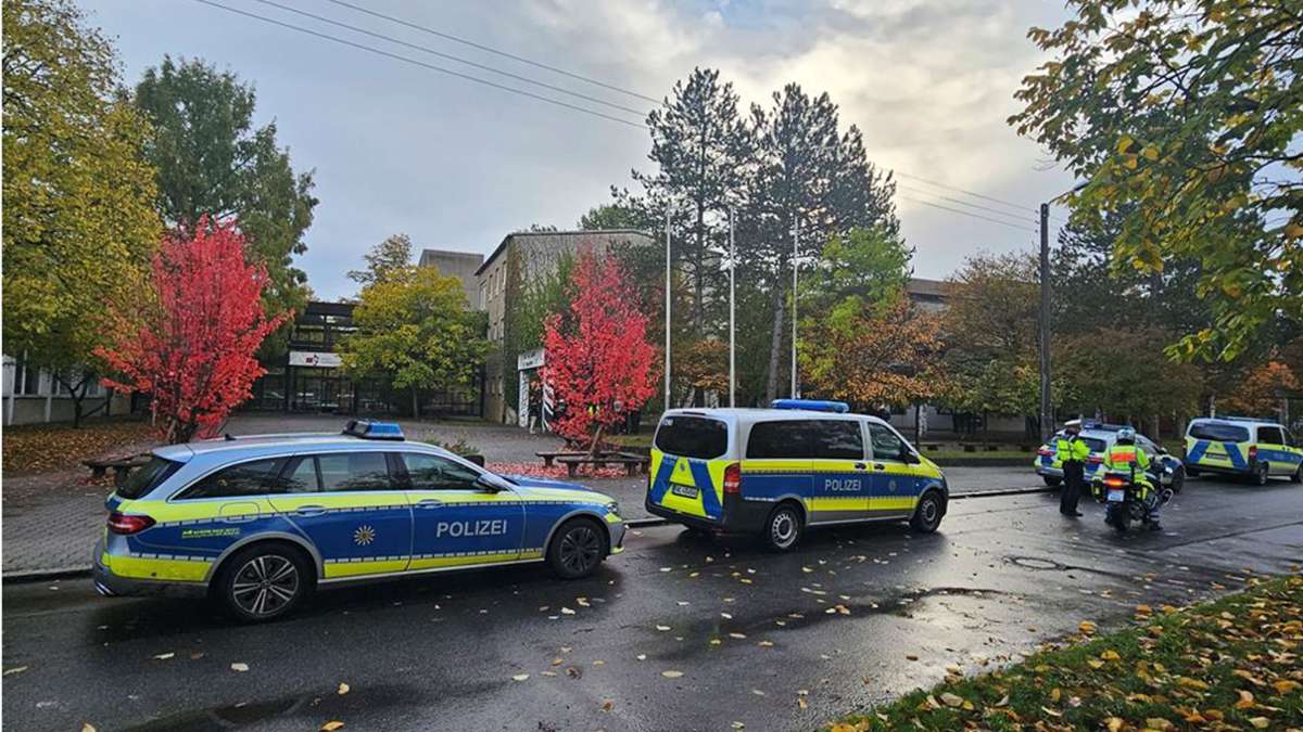 Stuttgart-Vaihingen: Bombendrohung in Gymnasium – Schule geräumt