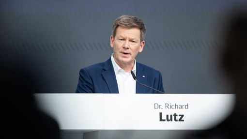 DB-Chef Richard Lutz hat nun eine weitere Geschäftsbilanz mit schlichtweg verheerenden Zahlen vorgelegt. Foto: dpa/Hannes P. Albert