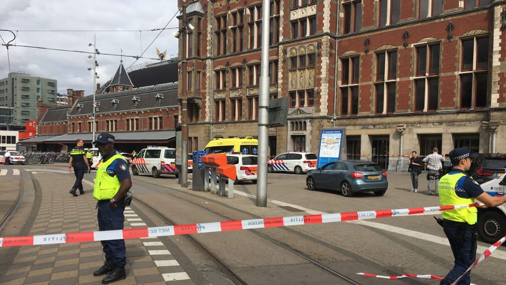 Hauptbahnhof in Amsterdam: Angreifer verletzt zwei Menschen mit Messer