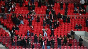 Beim kommenden VfB-Heimspiel gegen Eintracht Frankfurt kehrt wenigstens etwas Leben auf die Tribünen zurück. Foto: Baumann