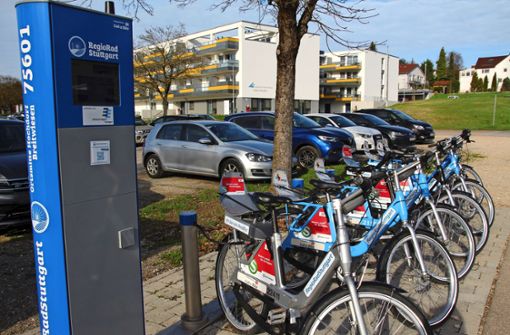 Die Hochdorfer Regio-Rad-Station im  Breitwiesenareal ist  wieder voll besetzt mit Rädern. Ausgeliehen werden sie nur selten. Foto: /Katja Eisenhardt