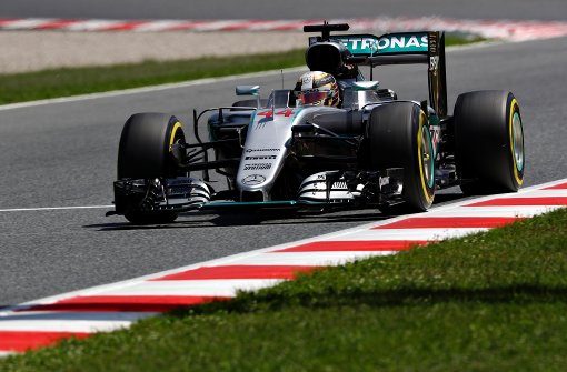 Mercedes-Pilot Lewis Hamilton hat sich die Pole in Barcelona geschnappt. Foto: Getty Images Europe