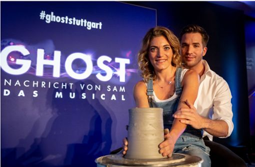 Roberta Valentini und Riccardo Greco spielen die Hauptrollen in „Ghost“. Foto: Lichtgut/Julian Rettig