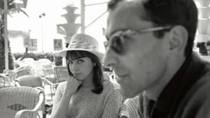 Jean-Luc Godard im Jahr 1960 mit seiner ersten Ehefrau und Muse, der Schauspielerin  Anna Karina Foto: imago images/Photo12/Luc Fourno