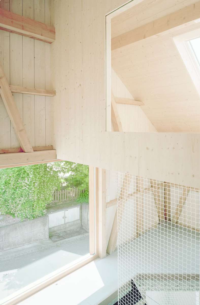 Lukas Lenherr Architektur:  „Das schiefe Haus“