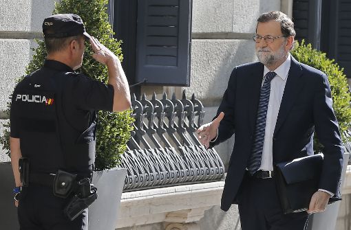 Der spanische Ministerpräsident Mariano Rajoy lehnt die Vermittlungsangebote in der Katalonien-Krise ab. (Archivfoto) Foto: AP