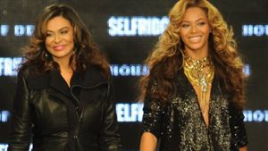 Tina Knowles: Tochter Beyoncé kann backstage 