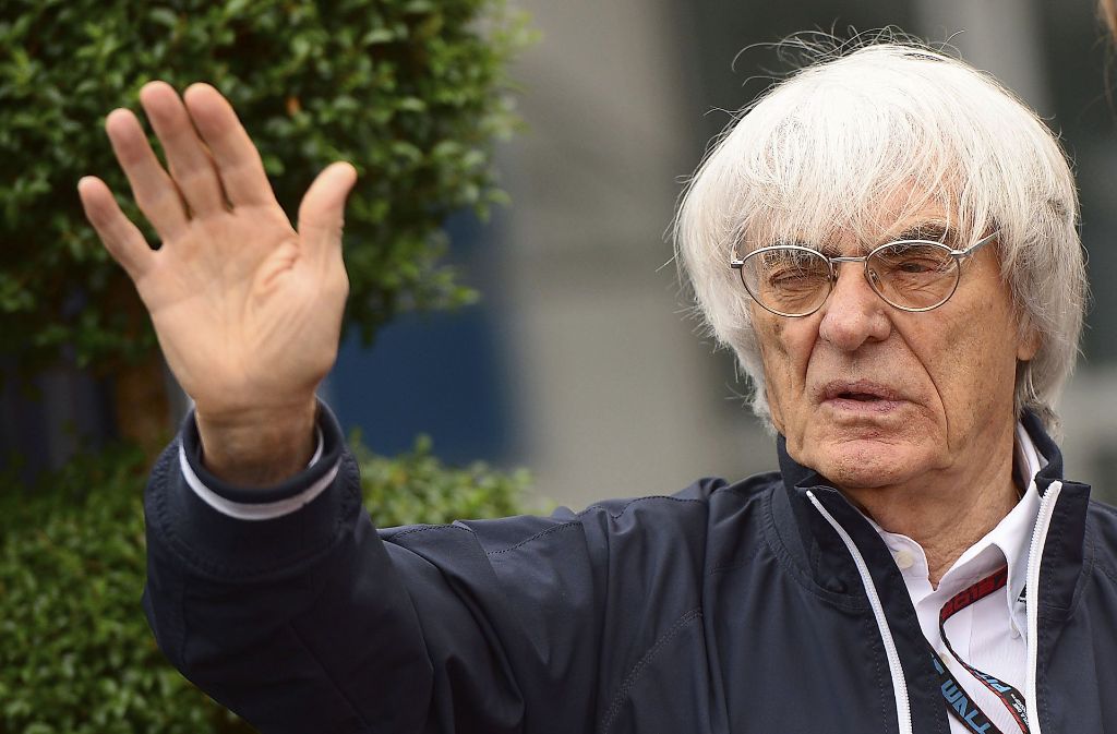 Bernie Ecclestone verabschiedet sich (nicht ganz freiwillig) von seinem Lebenswerk: Der neue Formel-1-Eigner Liberty Media verfrachtete den 86-Jährigen in den Ruhestand.