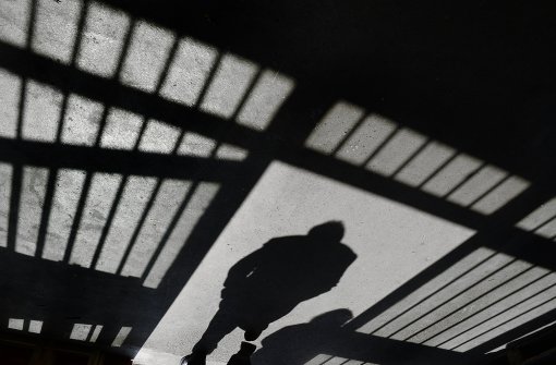 In der Justizvollzuganstalt in Ravensburg ist erneut ein Häftling erhängt aufgefunden worden. Foto: dpa