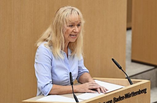 Die AfD-Abgeordnete Christina Baum forderte eine Schweigeminute im Landtag in Stuttgart. Foto: dpa