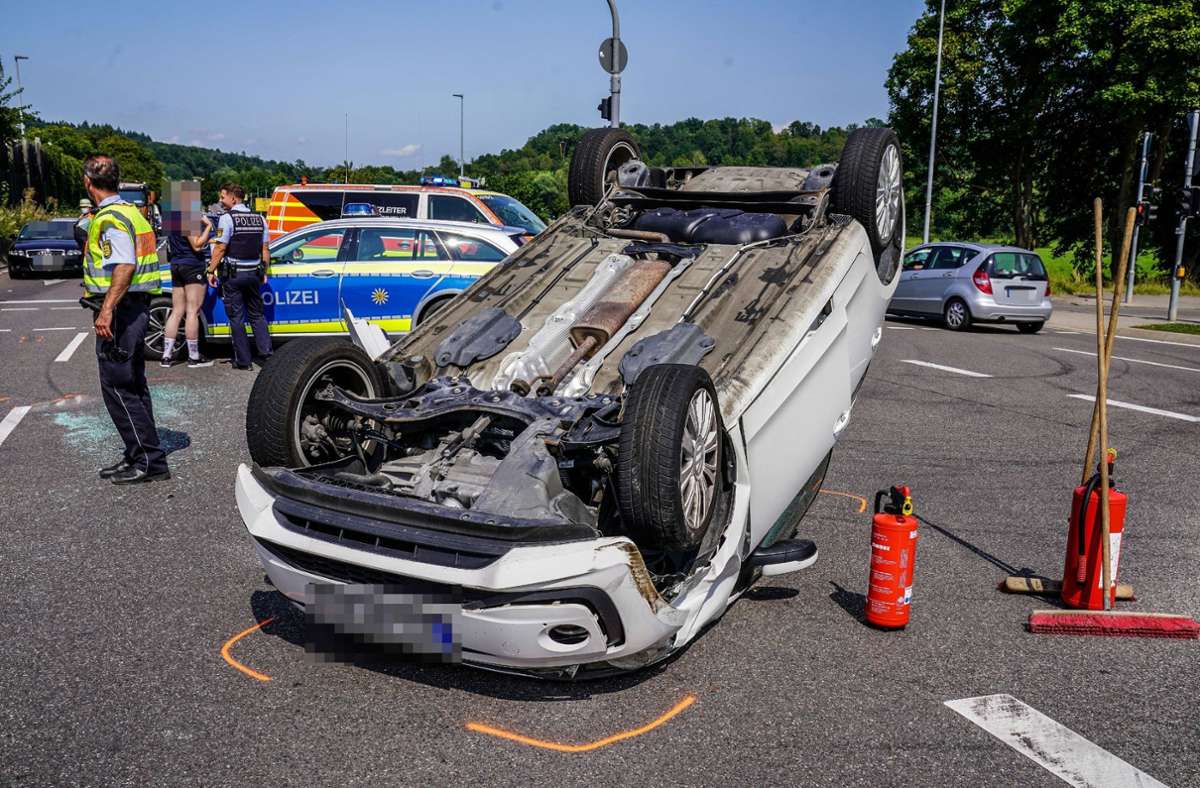 Die Fahrerin des VW Up! Kollidierte bei dem Unfall mit einem Smart.
