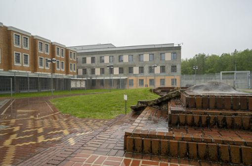 Der Anbau ans Heimsheimer Gefängnis ist innen hochmodern. Häuslich einrichten werden sich die Gefangenen wohl trotzdem nicht wollen. Foto: Jürgen Bach