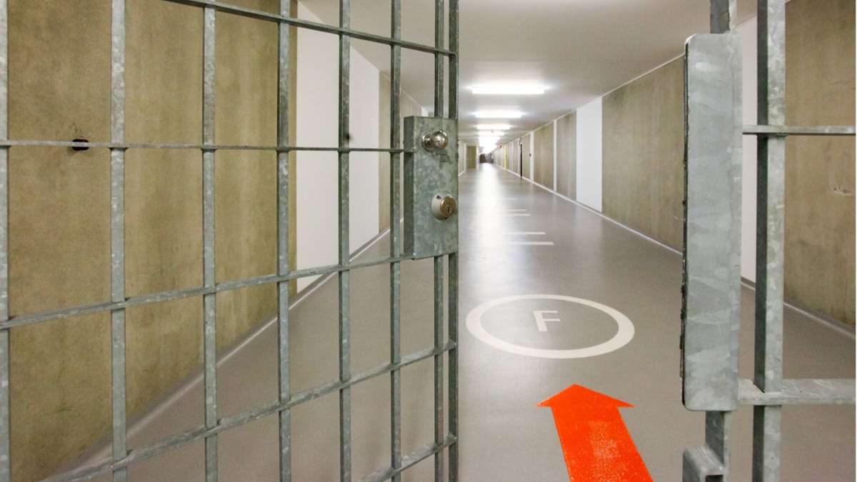 In Friedrichshafen: Mann sitzt nach mehreren Sexualdelikten in U-Haft