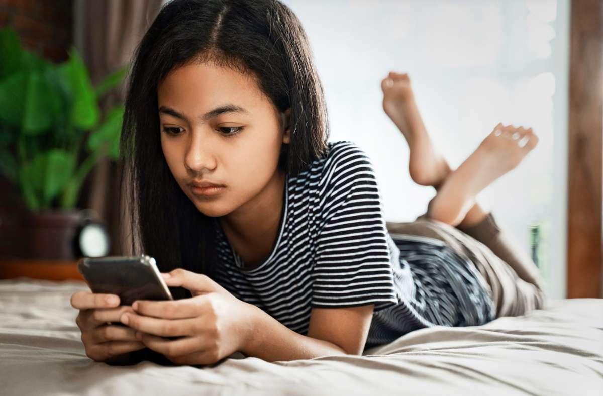 Bei  Online-Spielen mit Chatfunktion können potenzielle Straftäter Vertrauen zu Kindern aufbauen. Foto: Stock Adobe/dua Images