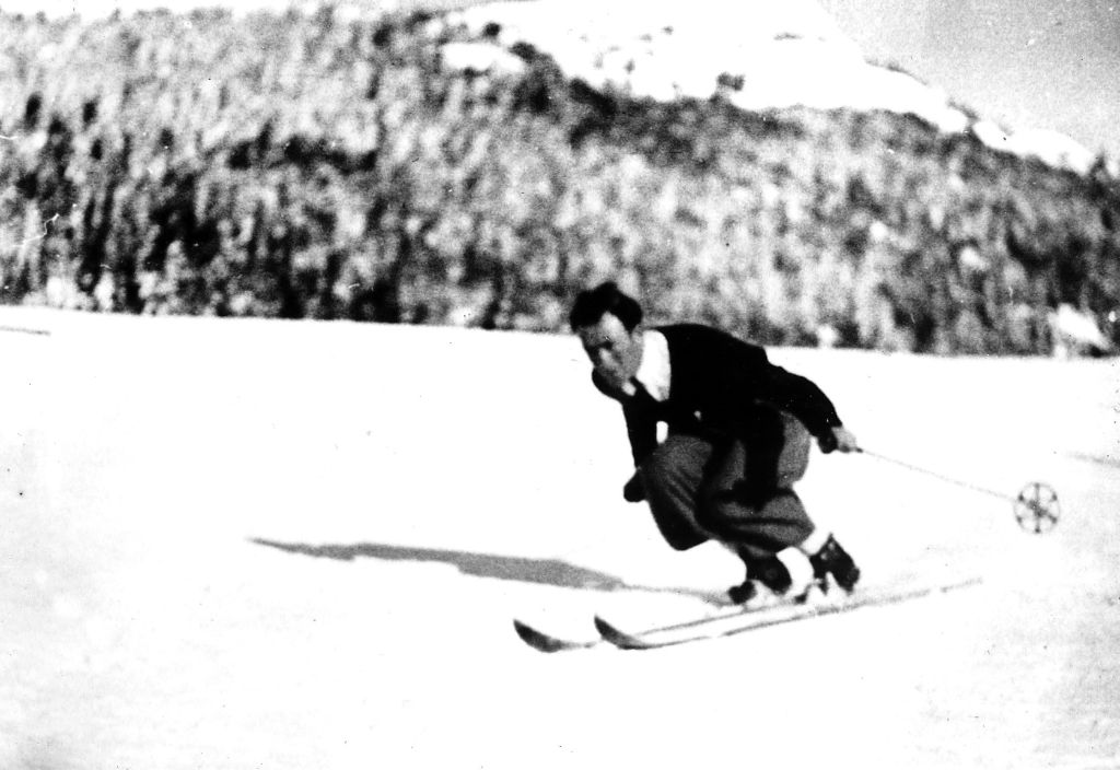 Crans Montana gilt als Geburts­stätte alpiner Wettkämpfe. Damals, am 7. Januar des Jahres 1911, stürzten sich ein gutes Dutzend mutige Männer auf Holzlatten ins Tal. Aus heutiger Sicht der reine Wahnsinn. Die Strecke führte von der Wildstrubel-Hütte auf 2791 Meter Höhe ...