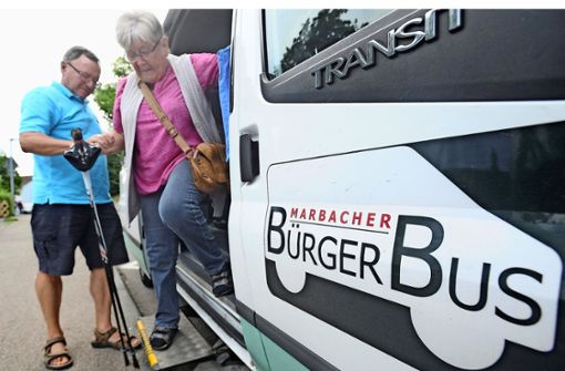 Die Aktiven von Marbacher Bürgerbus haben ihren Kollegen in Steinheim wertvolle Tipps gegeben. Foto: Werner Kuhnle