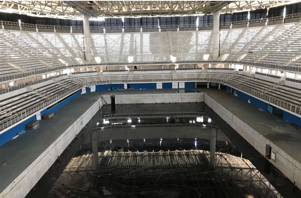 Am weitesten ist die Demontage der olympischen Schwimmarena, wo Michael Phelps seine Bilanz auf 23 olympische Goldmedaillen hochschraubte. Das Becken wurde ausgebaut und in einem neuen Leistungszentrum in der Amazonas-Metropole Manaus eingebaut.