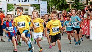 Die Bambini geben alles beim Ludwigsburger Citylauf. Foto: factum/Bach