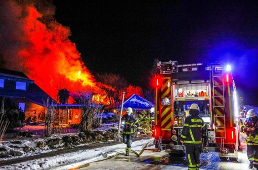 In Schlat hat am Samstagabend ein Wohnhaus gebrannt. Foto: 7aktuell.de/Christina Zambito