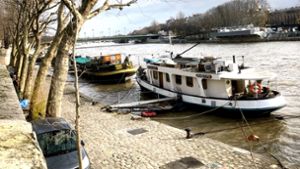 Hausboote am Seine-Ufer leiten ihre Abwasser in die Seine – obwohl das eigentlich verboten ist. Foto: /Foto:Knut Krohn