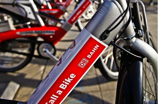 In der letzten Sitzung vor der Sommerpause haben die Stadträte das Verfahren für ein neues Fahrradverleihsystem in Stuttgart und der Region gestoppt. Foto: Achim Zweygarth