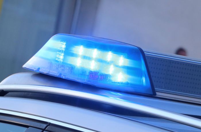 Sachbeschädigung in Stuttgart-Nord: Fahrzeuge beschädigt – Zeugen gesucht