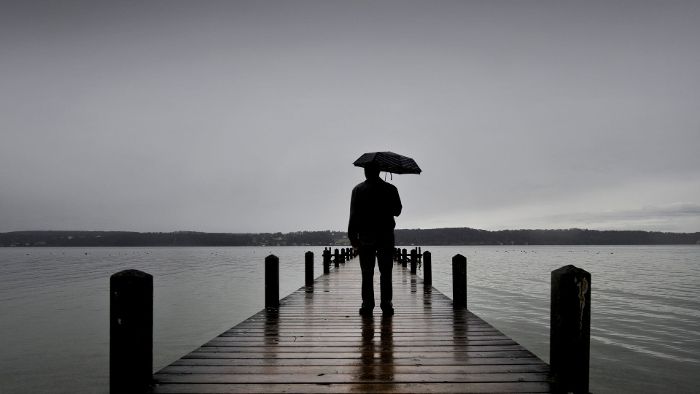 Einsamkeit  schmerzt –  und endet tödlich
